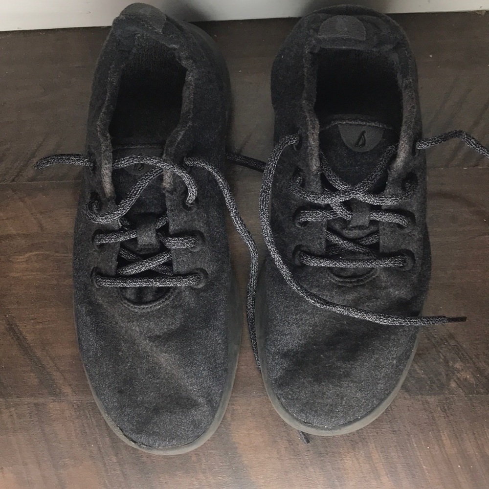 Allbirds wool runners dark gray